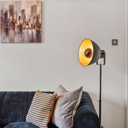 Stylish Maisonette Near The Heath With Free Parking & Wi-Fi Maidstone Eksteriør billede